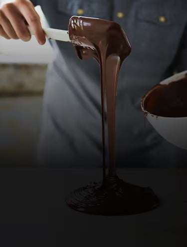 Bond over Chocolate Making with your Peers