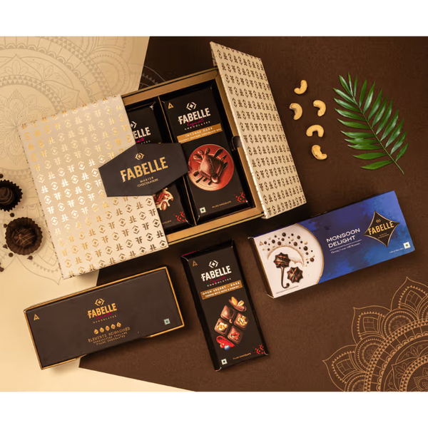Regalia Gold Gift Hamper